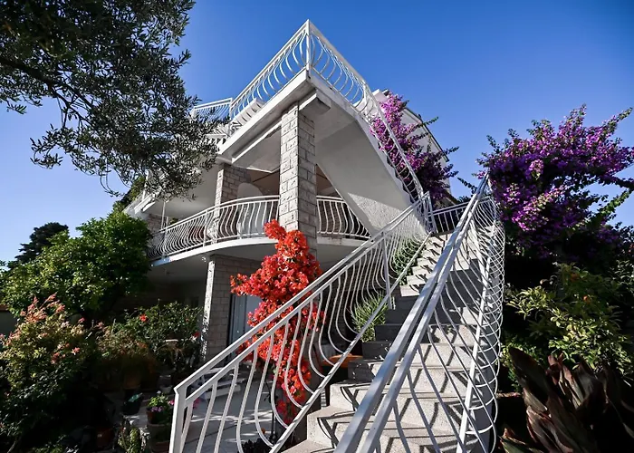 Rajna 4* Biograd Na Moru