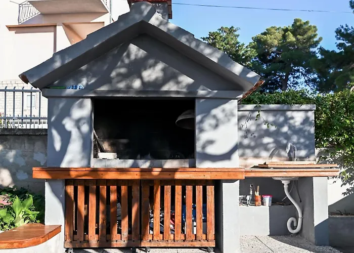 Rajna Pensjonat Biograd Na Moru