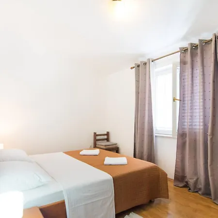 Rajna Guest house Biograd Na Moru