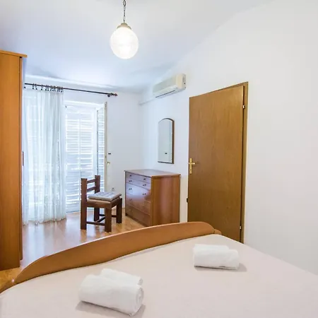 Rajna Guest house Biograd Na Moru
