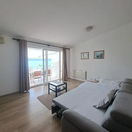 Guest house Rajna 3*