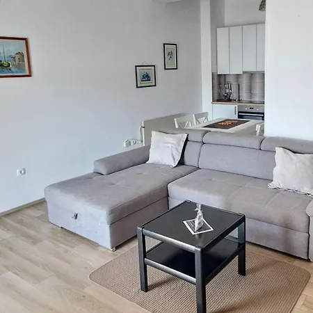 Rajna 3* Biograd Na Moru