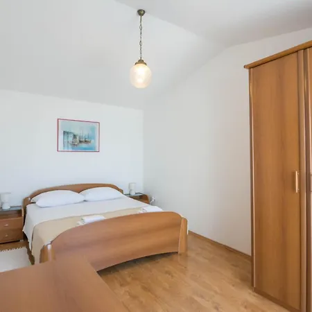 Guest house Rajna