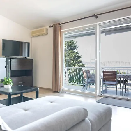 Rajna Guest house